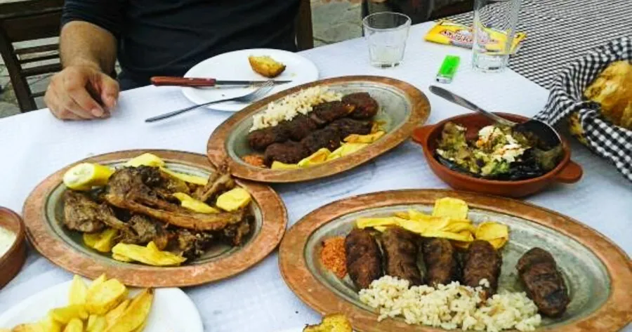 Είναι ο πιο τσιγκούνης από όλους: Aυτό είναι το ζώδιο που πάντα κάνει την πάπια για να μην πλnρώσει