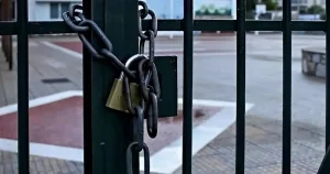 ΕΚΤΑΚΤΩΣ ΚΛΕΙΣΤΑ ΣΧΟΛΕΙΑ ΑΥΡΙΟ ΠΕΜΠΤΗ 5/2