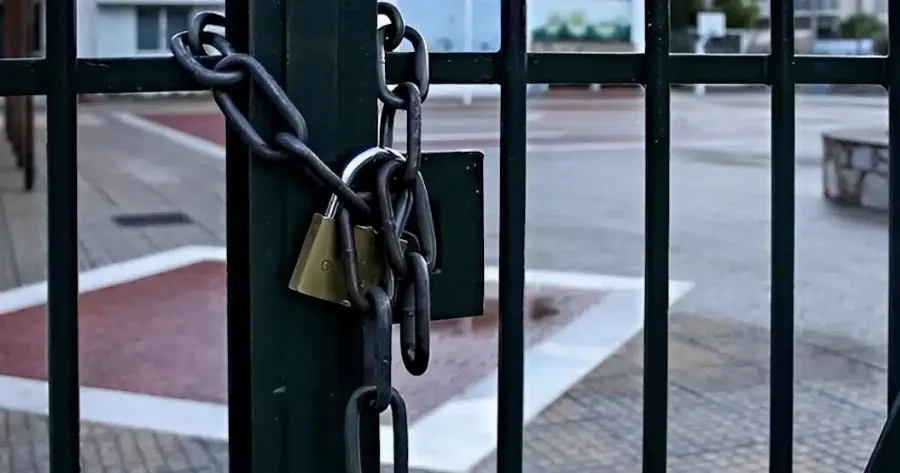 ΕΚΤΑΚΤΩΣ ΚΛΕΙΣΤΑ ΣΧΟΛΕΙΑ ΑΥΡΙΟ ΠΕΜΠΤΗ 5/2