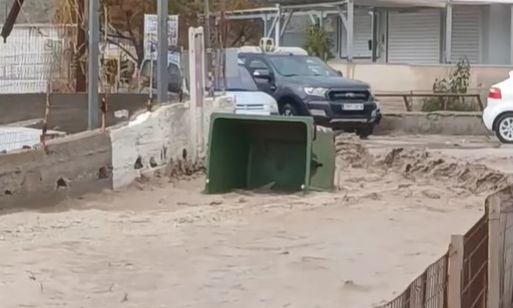 Σε κατάσταση έκτακτης ανάγκης πασίγνωστο νησί της χώρας - Πλημμύρισαν δρόμοι, σπίτια - Σε απόγνωση οι κάτοικοι