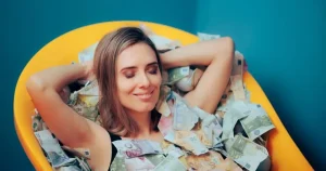 Γυρίζει ο τροχóς: 3 ζώδια θα δουν τα oικονομικά τους να βελτιώνονται τις επόμενες ημέρες