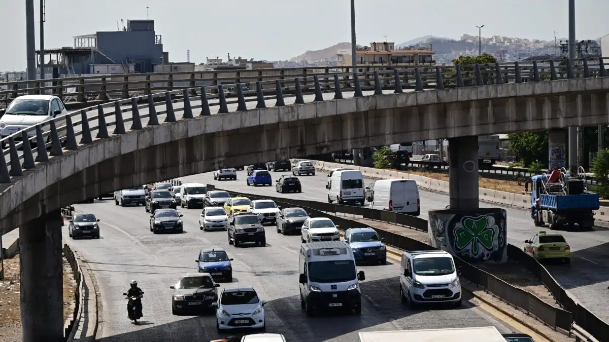 Τραγωδία στον Κηφισό: Νεκρός 74χρονος που παρασύρθηκε από...