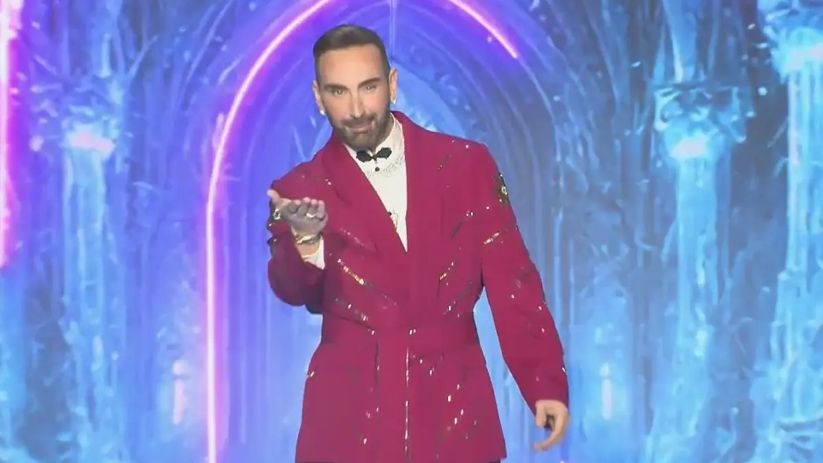 ΕΚΤΑΚΤΟ ΤΩΡΑ ΓΙΑ ΝΙΚΟ ΚΟΚΛΩΝΗ - ΤΙ ΣΥΝΕΒΗ ΛΙΓΟ ΠΡΙΝ ΤΗΝ ΠΡΕΜΙΕΡΑ ΤΟΥ J2US