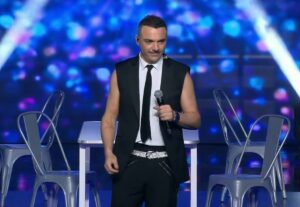 Κώστας Δόξας: Τέλος από το J2US μετά την καταδίκη του για ενδοοικογενειακή βία – “Δεν πρόκειται να…”