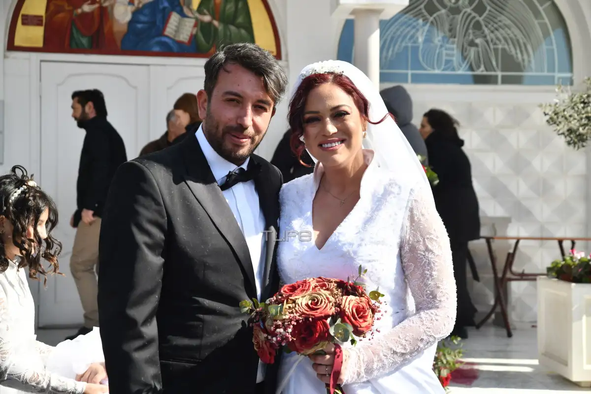 Παντρεύτηκαν η Μπάγια Αντωνοπούλου και ο Νίκος Κώτσης λιγο πριν γίνουν γονείς για πρώτη φορά – Φωτογραφίες & Βίντεο