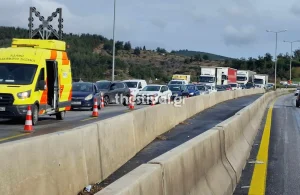 ΕΚΤΑΚΤΟ: 24ΧΡΟΝΟΣ ΕΠΕΣΕ ΑΠΟ ΓΕΦΥΡΑ – ΑΝΤΙΜΕΤΩΠΙΖΕ…