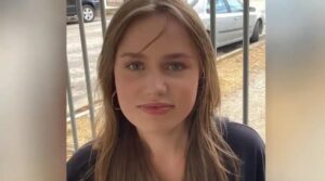 ΕΚΤΑΚΤΟ: ΑΥΤΟΣ ΕΙΝΑΙ Ο ΝΕΑΡΟΣ ΠΟΥ ΤΑΞΙΔΕΨΕ ΜΕ ΤΗΝ 16ΧΡΟΝΗ ΛΟΡΑ