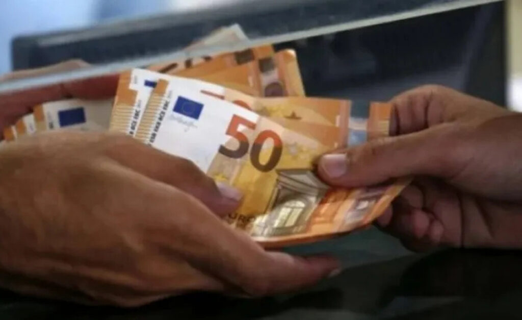 Πριν μια ώρα μαθεύτηκε και επίσημα: Καταπληκτικά νέα για όλους τους Έλληνες που είναι πάνω από 60 χρονών