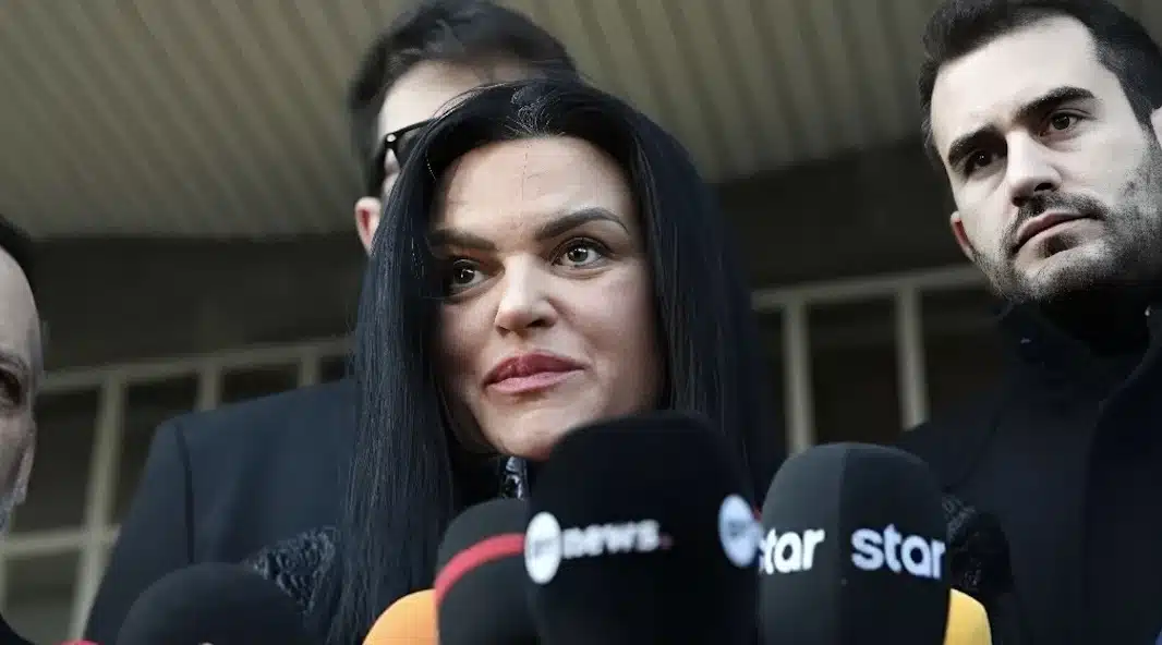 Δεν είναι όλα σκοτεινά – Η Ελλάδα «γεννά» και γυναίκες όπως η Κατσαφάδου