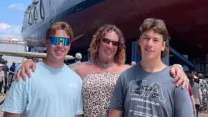 Φρίκη: Ο τρανς πατέρας σκότωσε γυναίκα και γιο την ώρα που το μικρότερο παιδί τους έπαιζε μπάλα