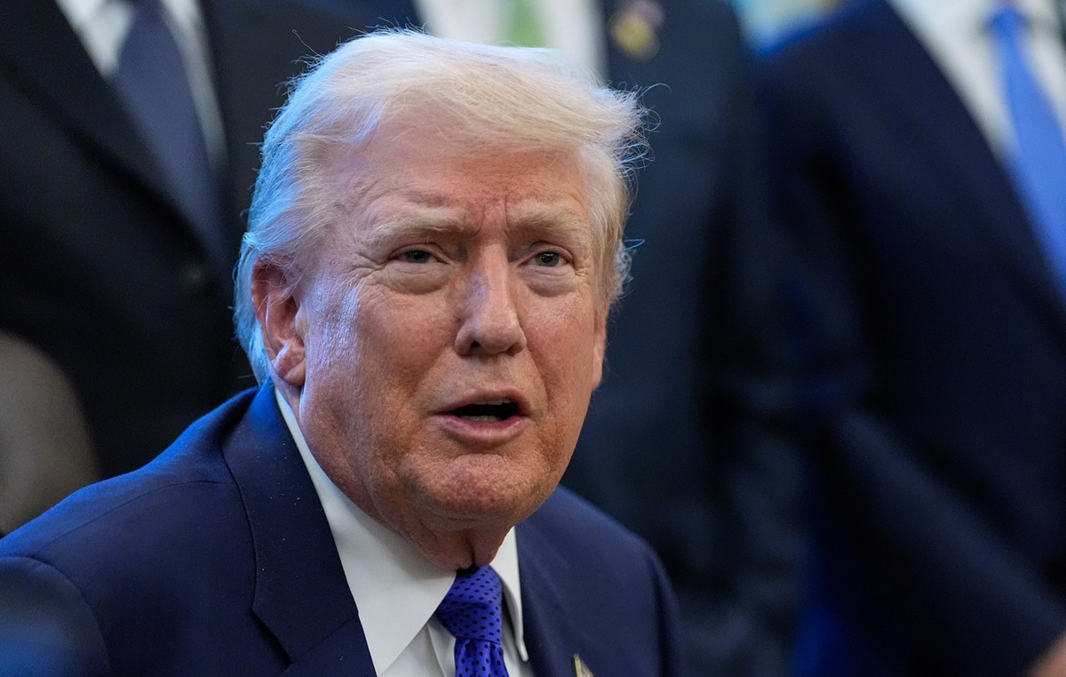 ΕΚΤΑΚΤΟ: ΑΠΕΙΛΗ ΑΠΟ ΤΡΑΜΠ – ΑΥΤΗ Η ΧΩΡΑ ΕΙΝΑΙ Η ΕΠΟΜΕΝΗ