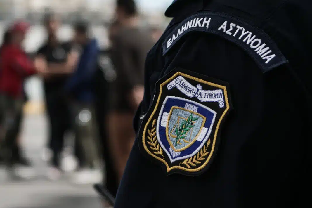 ΕΚΤΑΚΤΟ: ΝΕΚΡΟΣ Ο ΑΓΑΠΗΤΟΣ ΑΣΤΥΝΟΜΙΚΟΣ ΕΝ ΩΡΑ ΥΠΗΡΕΣΙΑΣ ΑΠΟ...