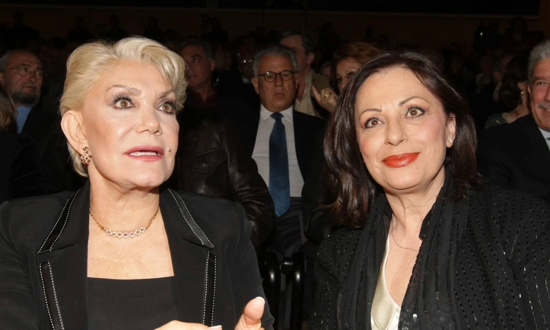 Το συγκλονιστικό αντίο της Χαρούλας Αλεξίου στη Μαρινέλλα: «Δεν ξέρω τι..»