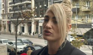 ΤΟΥΝΗ: ΓΙ ΑΥΤΟ ΠΡΟΒΛΗΘΗΚΕ 8 ΦΟΡΕΣ ΤΟ ΕΠΙΜΑΧΟ ΒΙΝΤΕΟ ΣΤΗΝ ΔΙΚΗ – ΟΙ ΔΙΚΑΣΤΕΣ ΗΘΕΛΑΝ…