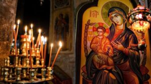 Ανατριχίλα: Έψαλαν τον Ακάθιστο Ύμνο στην Παναγία των Βλαχερνών στην Κωνσταντινούπολη – Δείτε βίντεο