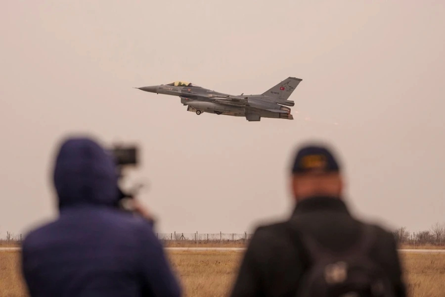 ΕΚΤΑΚΤΟ ΤΩΡΑ – ΜΠΑΙΝΕΙ ΣΤΟ ΠΑΙΧΝΙΔΙ Η ΤΟΥΡΚΙΑ – ΣΤΕΛΝΕΙ ΜΑΧΗΤΙΚΑ