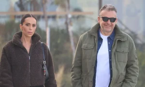 Λιάγκας: Νέα επένδυση με βίλα στην Τήνο – Η πανοραμική θέα και οι τεράστιοι εσωτερικοί χώροι