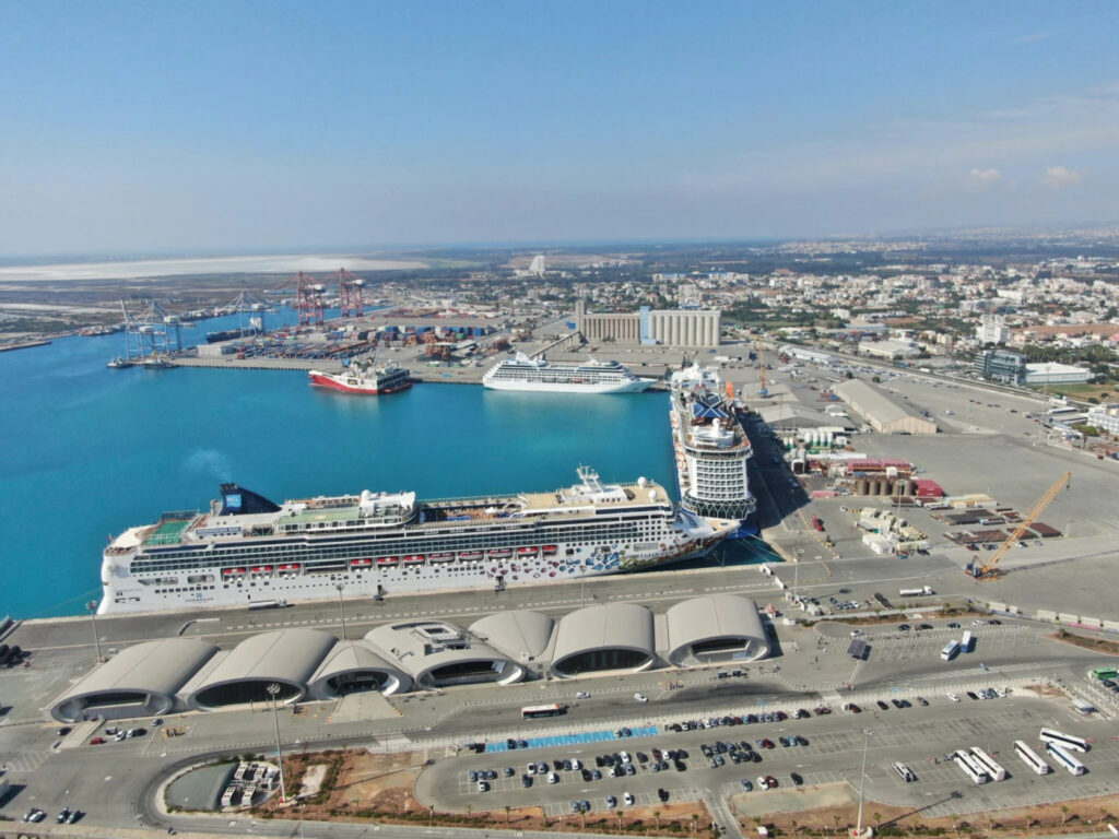 Έκτακτο: Τρόμος τώρα στο λιμάνι της Λεμεσόυ