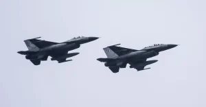 Δύο ελληνικά F-16 αναχαίτισαν drone από τον Λίβανο πριν μπουν στην Κύπρο