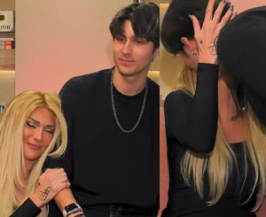 “Δεν φταις αγόρι μου” ΕΚΤΑΚΤΟ ΤΩΡΑ με τον γιο της Αγγελικής Ηλιάδη, Μπάμπη Λαζαρίδη