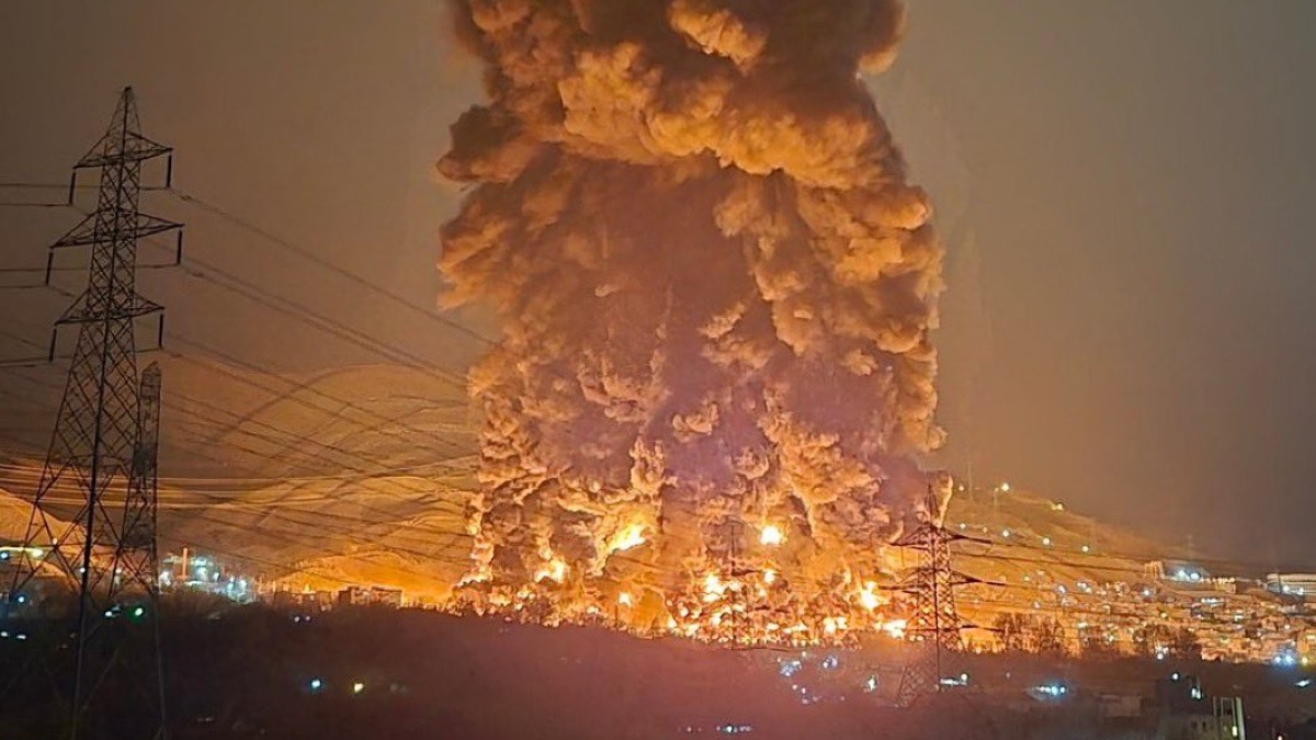 EKTAKTO: ΚΑΙΓΟΝΤΑΙ ΤΑ ΠΑΝΤΑ ΣΤΟΥΣ ΔΡΟΜΟΥΣ ΑΠΟ ΧΤΥΠΗΜΑ ΣΤΙΣ ΕΓΚΑΤΑΣΤΑΣΕΙΣ ΠΕΤΡΕΛΑΙΟΥ