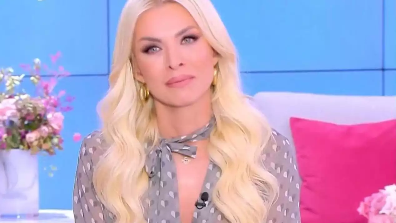 Δύσκολες ώρες για την Κατερίνα Καινούργιου - Μαθεύτηκε ο λόγος που δεν εμφανίστηκε στην εκπομπή