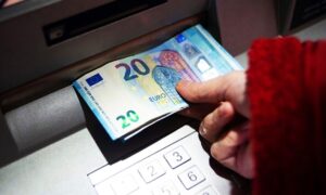 Λήγει σήμερα η προθεσμία: Τι πρέπει να κάνουν όσοι έχουν παιδιά για το επίδομα που δικαιούνται