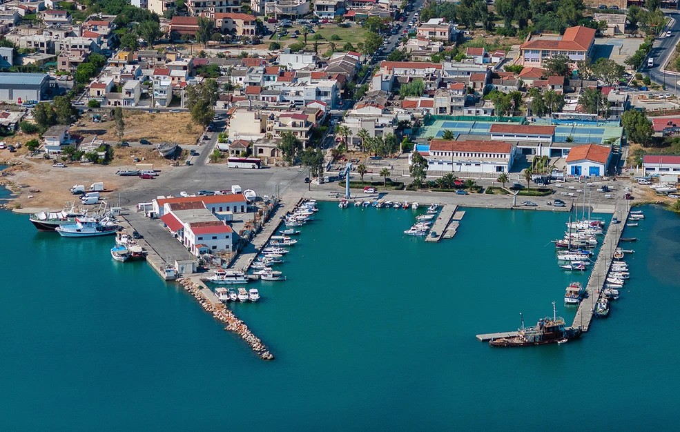 Κατασκοπευτικό θρίλερ στη Σούδα: ΦΡΙΚΗ τι βρέθηκε στο κινητό του Γεωργιανού