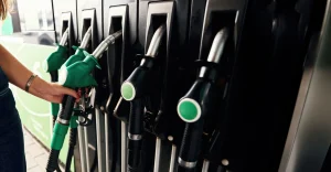 Άρχισε το Fuel pass: Πότε θα δοθεί η ψηφιακή κάρτα καυσίμων και ποιοι την δικαιούνται