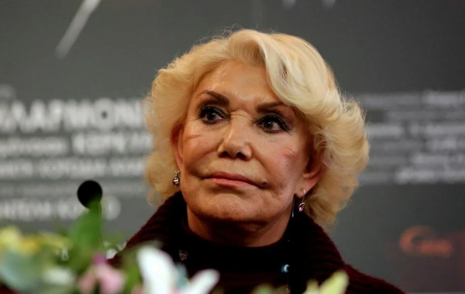 Για αυτό δεν ήταν ανοιχτό το φέρετρο: Μαθεύτηκε μετά την κηδεία της Μαρινέλλας – Η σοκαριστική εικόνα και η αποκάλυψη στον Λιάγκα