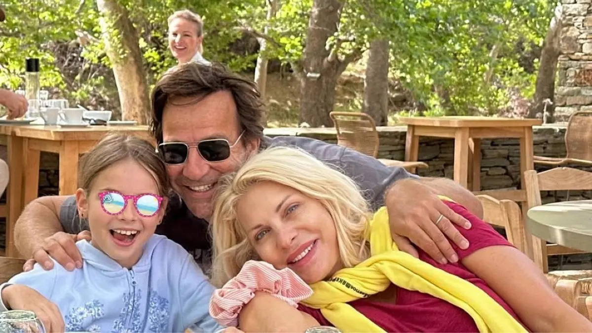 ΧΩΡΙΣΜΟΣ ΒΟΜΒΑ ΓΙΑ ΜΕΝΕΓΑΚΗ ΚΑΙ ΜΑΤΕΟ: ΤΙ ΘΑ ΓΙΝΕΙ ΜΕ ΤΗΝ ΜΙΚΡΗ ΜΑΡΙΝΑ