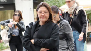 ΕΚΤΑΚΤΟ ΤΩΡΑ – Εσπευσμένα στο νοσοκομείο η Έλενα Παπαρίζου – Οι πρώτες πληροφορίες