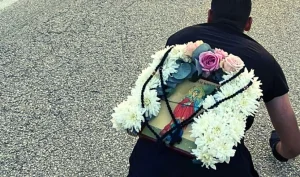 Αγία Μαρίνα: Συγκλόνισε ο νεαρός που ταξίδεψε από τη Σύρο στη Ροδόπη για να προσκυνήσει το ιερό λείψανο της – Έφτασε γονατιστός στο ναό