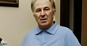 Πέθαvε στα 66 από Kαpκivo ο μεγάλος λαϊκός τραγουδιστής