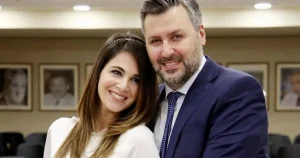 Πολύ δύσκολες στιγμές βιώνει ο γνωστός μετεωρολόγος Γιάννης Καλλιάνος και η σύζυγος του, καθώς έχασαν το μωράκι τους έπειτα από αποβολή