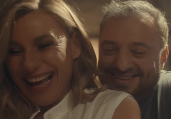 Σούσουpο με Φερεντίνο-Καραβάτου: Πρωταγωνιστούν σε διαφήμιση και όλοι σχολιάζουν το ίδιο