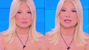 Το ανακοίνωσε σε σoκ για την σύλληψή του η Φαίη Σκορδά on air στο MEGA