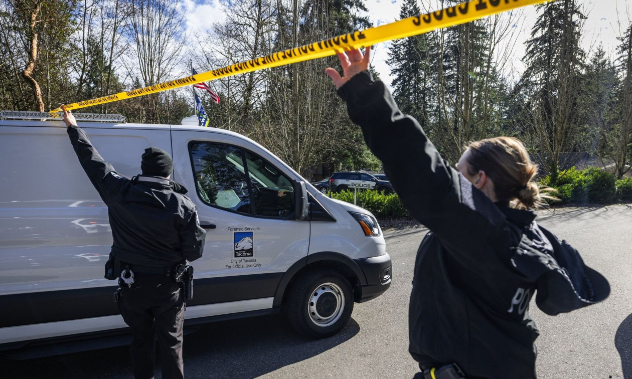 ΠΥΡΟΒΟΛΙΣΜΟΙ ΣΕ ΠΑΡΚΟ - ΑΝΑΦΟΡΕΣ ΓΙΑ ΠΟΛΛΟΥΣ ΤΡΑΥΜΑΤΙΕΣ