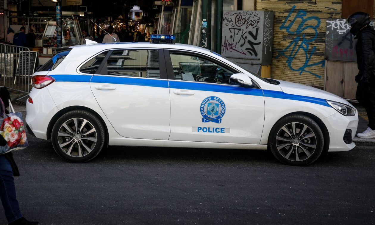 ΣΥΝΑΓΕΡΜΟΣ ΣΤΗΝ ΑΘΗΝΑ – ΕΝΟΠΛΗ ΛΗΣΤΕΙΑ ΣΕ ΣΟΥΠΕΡ ΜΑΡΚΕΤ