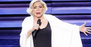 ΑΝΟΙΞΑΝ ΟΙ ΔΙΑΘΗΚΕΣ: ΑΥΤΗ ΕΙΝΑΙ Η ΠΕΡΙΟΥΣΙΑ ΠΟΥ ΑΦΗΝΕΙ ΠΙΣΩ ΤΗΣ Η ΜΑΡΙΝΕΛΑ