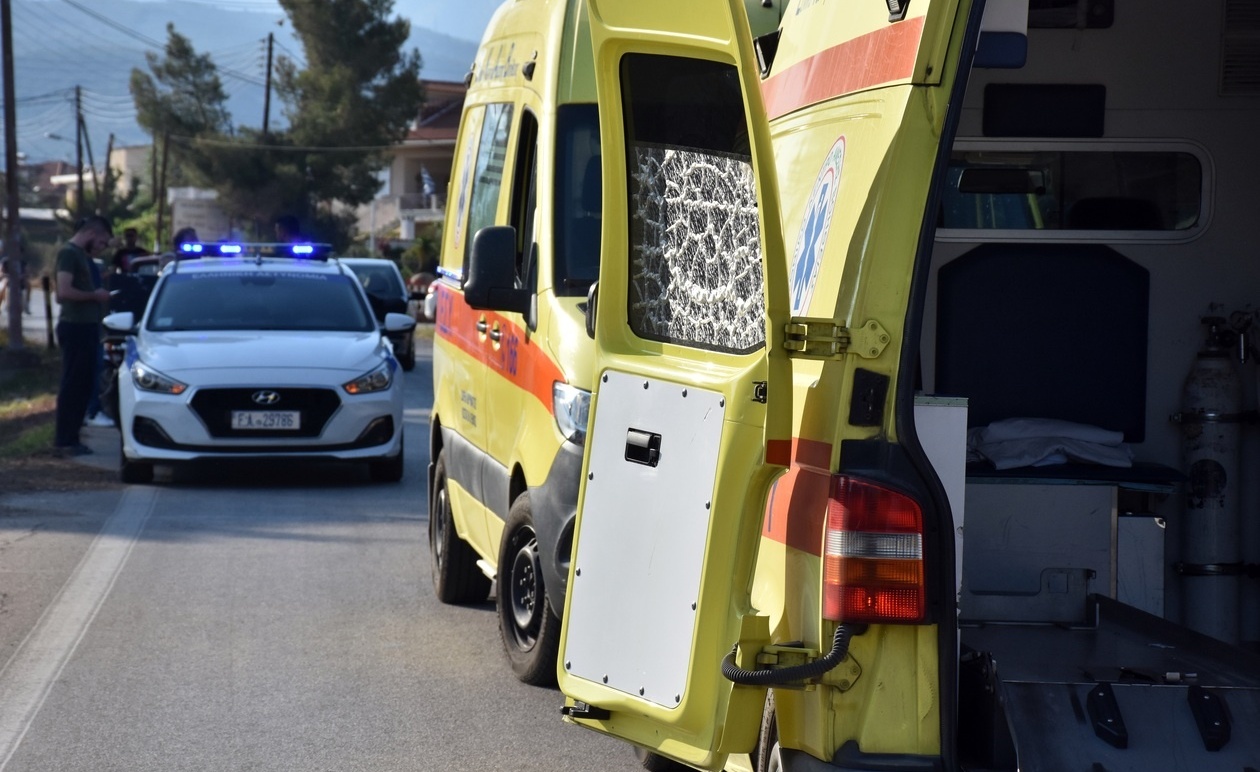 ΦΡΙΚΤΟ ΤΡΟΧΑΙΟ ΣΤΗ ΧΩΡΑ ΜΑΣ: ΕΧΟΥΜΕ ΝΕΚΡΟΥΣ – ΔΕΝ ΠΡΟΛΑΒΑΙΝΟΥΝ ΤΑ ΑΣΘΕΝΟΦΟΡΑ