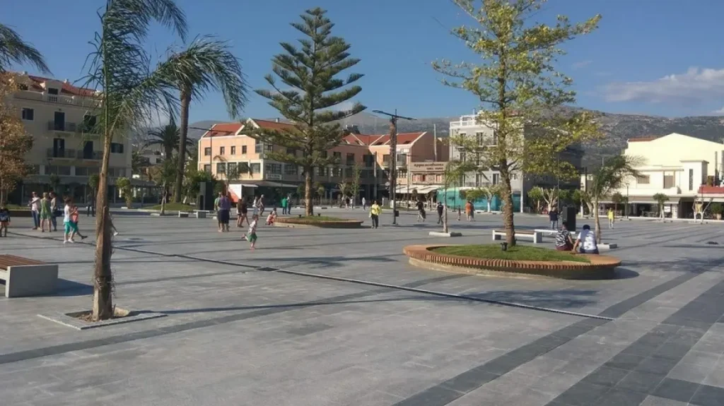 ΝΕΚΡΗ 19ΧΡΟΝΗ ΣΤΗ ΧΩΡΑ ΜΑΣ: ΤΗΝ ΒΡΗΚΑΝ ΣΤΗΝ ΠΛΑΤΕΙΑ ΝΑ…