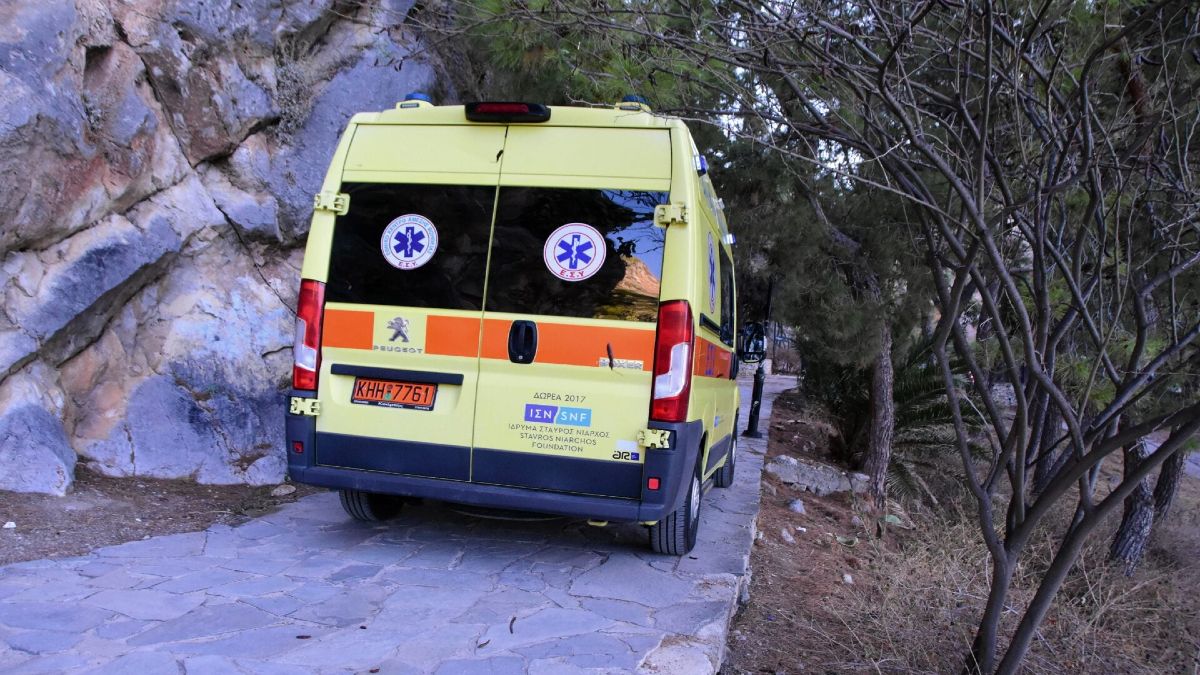 ΕΚΤΑΚΤΟ - Τραγωδία στη Λάρισα: Μητέρα και κόρη νεκρές για μέρες μέσα στο σπίτι τους