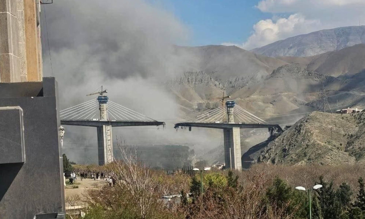 ΦΡΙΚΗ: Ο Τραμπ έδωσε στη δημοσιότητα βίντεο από βομβαρδισμό γέφυρας - Δυστυχώς έχουμε 8 νεκρούς