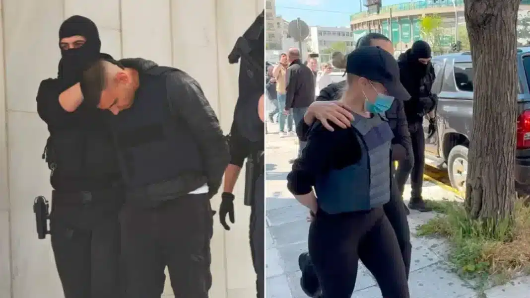 Φονικό στο πάρκο Ασυρμάτου: Με σκυμμένα κεφάλια ο 20χρονος ναύτης και η παρέα του – Πώς η πρώην «έδωσε» τον δολοφόνο