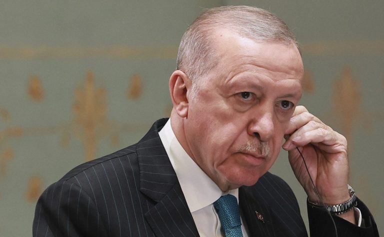 “ΘΑ ΕΙΣΒΑΛΟΥΜΕ ΑΠΟΨΕ” ΕΚΤΑΚΤΗ ΑΝΑΚΟΙΝΩΣΗ ΤΩΡΑ – ΚΟΚΚΙΝΟΣ ΣΥΝΑΓΕΡΜΟΣ ΣΤΗ ΧΩΡΑ