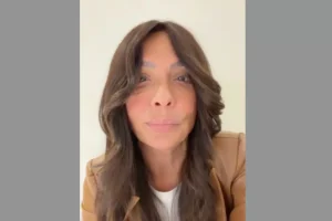 ΑΥΤΗ ΕΙΝΑΙ Η ΤΟΥΡΚΑΛΑ ΠΟΥ ΑΠΑΓΟΡΕΥΕΤΑΙ ΝΑ ΜΠΕΙ ΣΤΗ ΧΩΡΑ ΜΑΣ: ΑΠΕΙΛΗΣΕ ΝΑ…