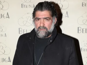 ΘΡΗΝΟΣ ΓΙΑ ΤΟΝ ΑΓΑΠΗΜΕΝΟ ΗΘΟΠΟΙΟ ΜΙΧΑΛΗ ΙΑΤΡΟΠΟΥΛΟ