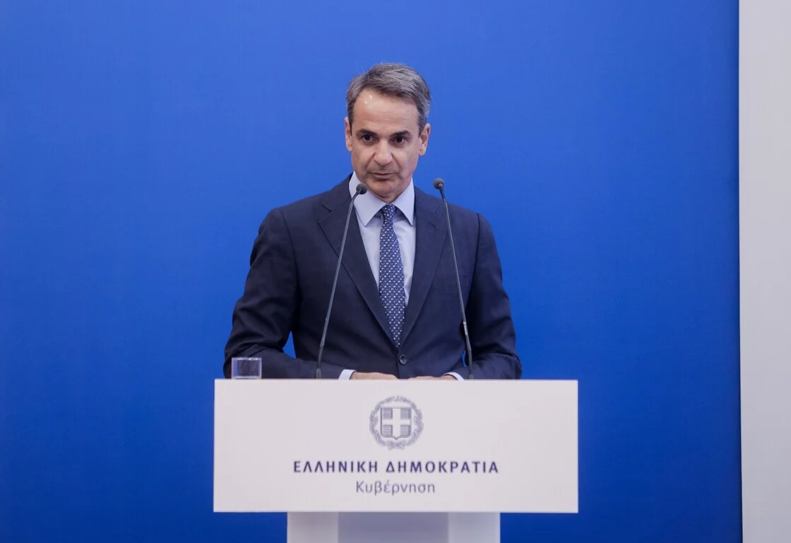 Σήμερα ανακοινώνεται απαγόρευση χρήσης των social για ανήλικους κάτω των 15 ετών