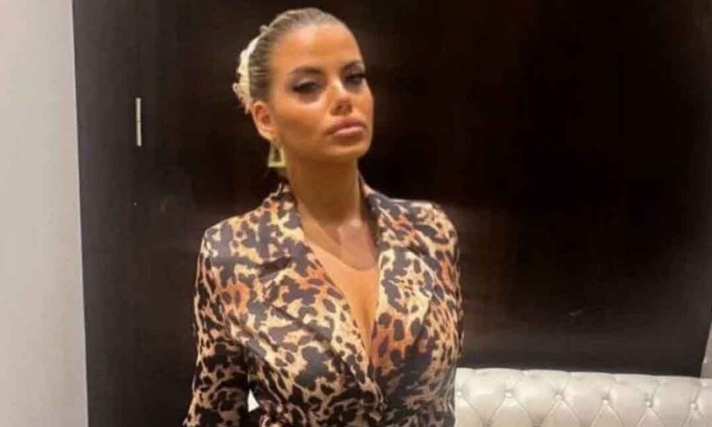 ΠΡΟΣΠΑΘΟΥΣΑΝ ΝΑ ΤΟ ΚΡΥΨΟΥΝ: ΤΙ ΕΙΧΕ ΚΑΤΑΝΑΛΩΣΕΙ Η ΜΥΡΤΩ ΚΑΙ ΔΕΝ ΤΟ ΕΛΕΓΑΝ